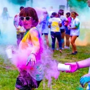 Meet your Posher, Toni